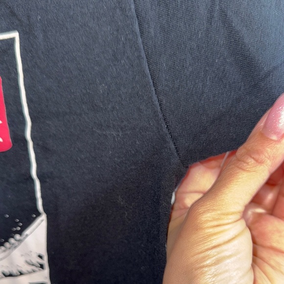 Riot Society - Unisex Black Japanese Print Short Sleeve Shirt size Small - Picture 6 of 8